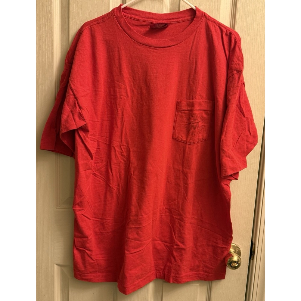 Vintage 1990s Marlboro Country Store‎ Cigarettes T-shirt Red Men's XL OSFA